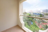 Nakheel Shoreline Apartments Al Hallawi Amenities-Features