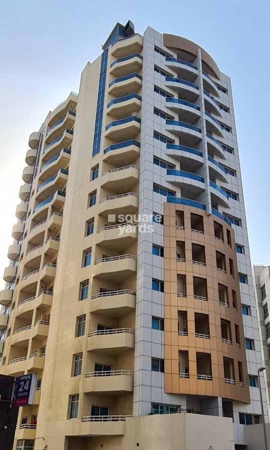 Al Rabwah Building Tower View