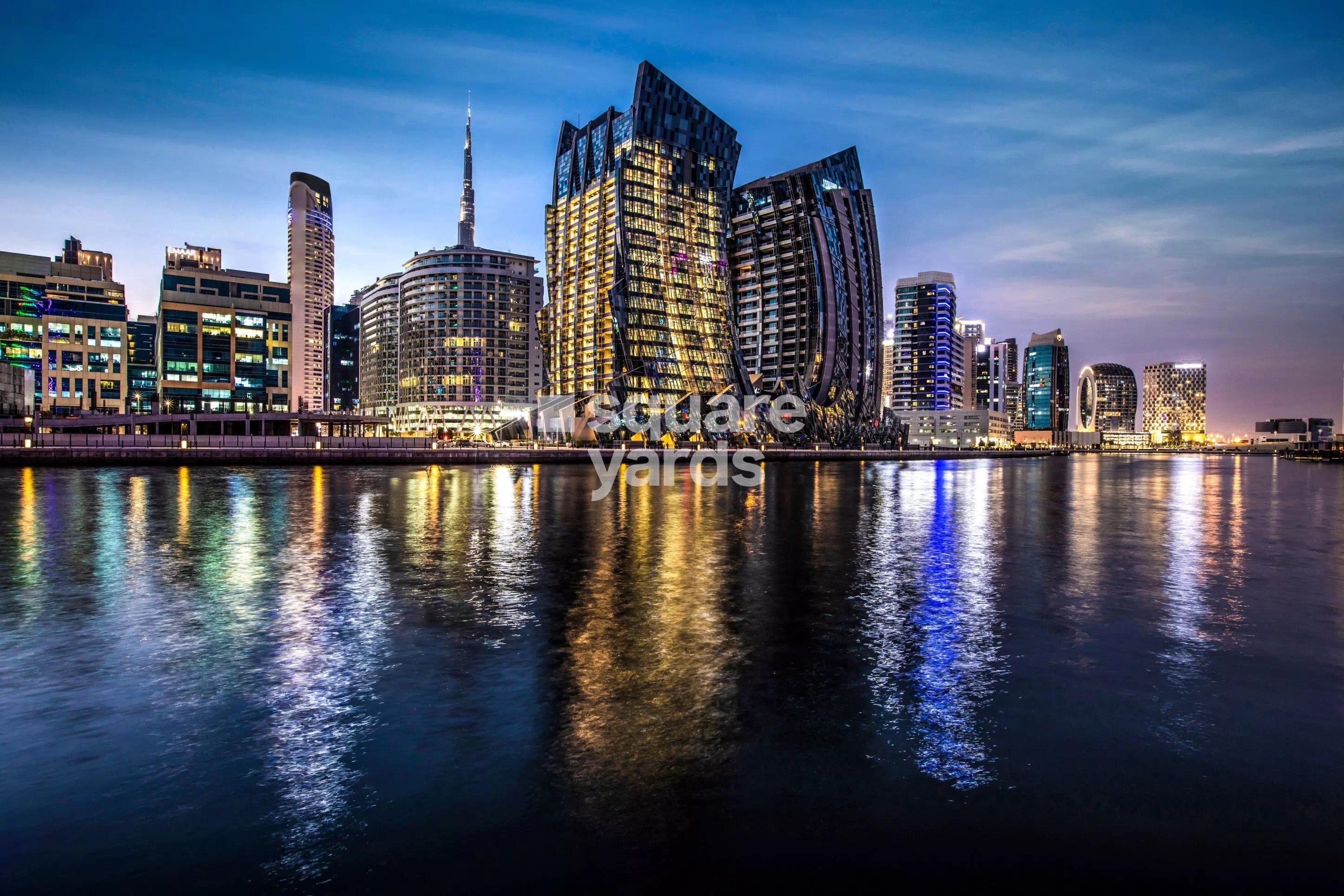 Dar Al Da Vinci Tower Tower View