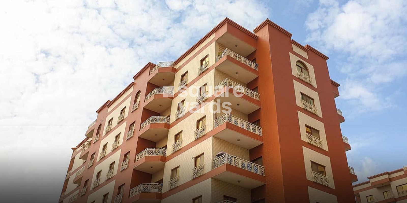 Dotcom Building Apartment, Al Badaa, Dubai