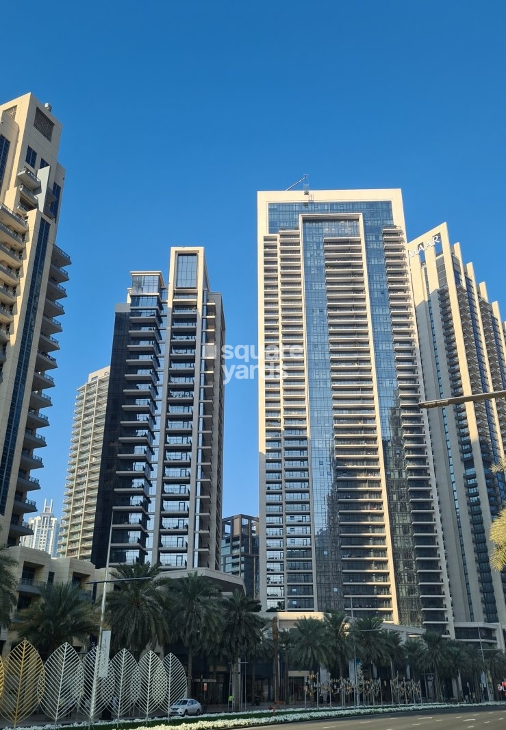 Emaar Boulevard Crescent Tower View