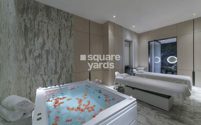 Five Luxe Amenities Features