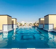 Golden Sands Hotel Apartments Amenities-Features