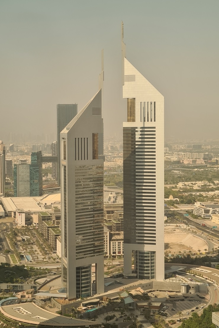 Jumeirah Emirates Tower Apartment Exteriors