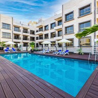 Las Flores Residences Amenities-Features