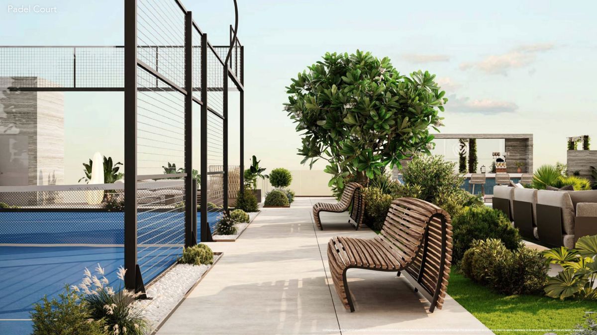 London Franck Muller Yachting Amenities Features