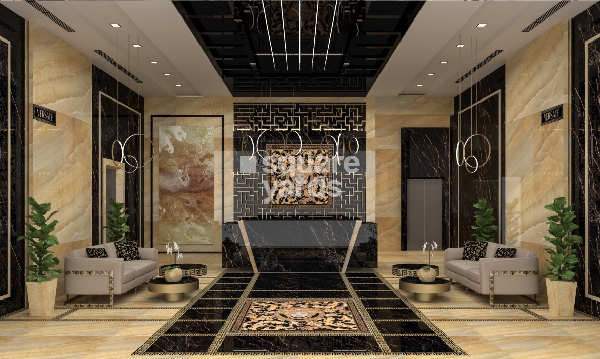 Nicholas Residence Lift Lobby Image