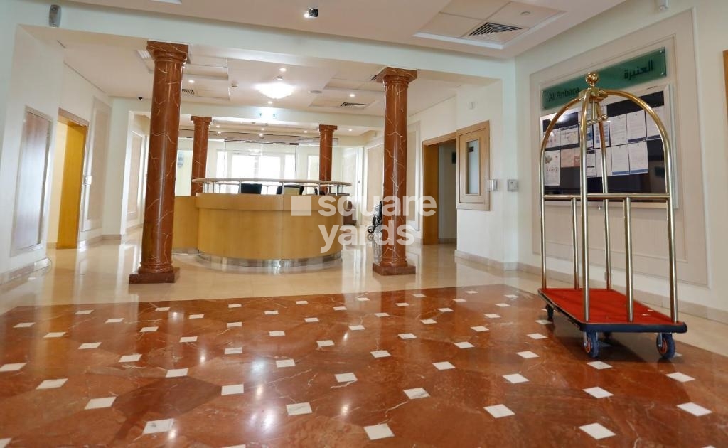 Shoreline Apartments Al Anbara Lift Lobby Image