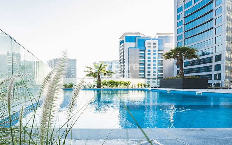 SOL Bay Amenities Features