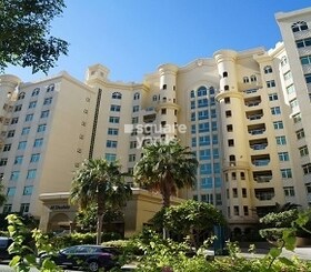 Nakheel Shoreline Apartments Al Shahla, World Trade Centre Dubai