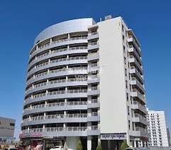 Desert Sun Tower