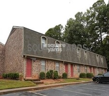 Oxford Town Hosues Featured Image