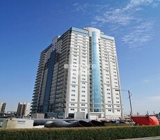 Middle Red Residence, Dubai Sports City, Dubai