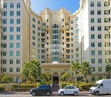 Shoreline Apartments Al Hamri, World Trade Centre, Dubai