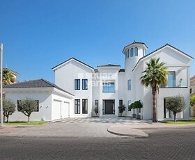 Signature Villa, World Trade Centre Dubai