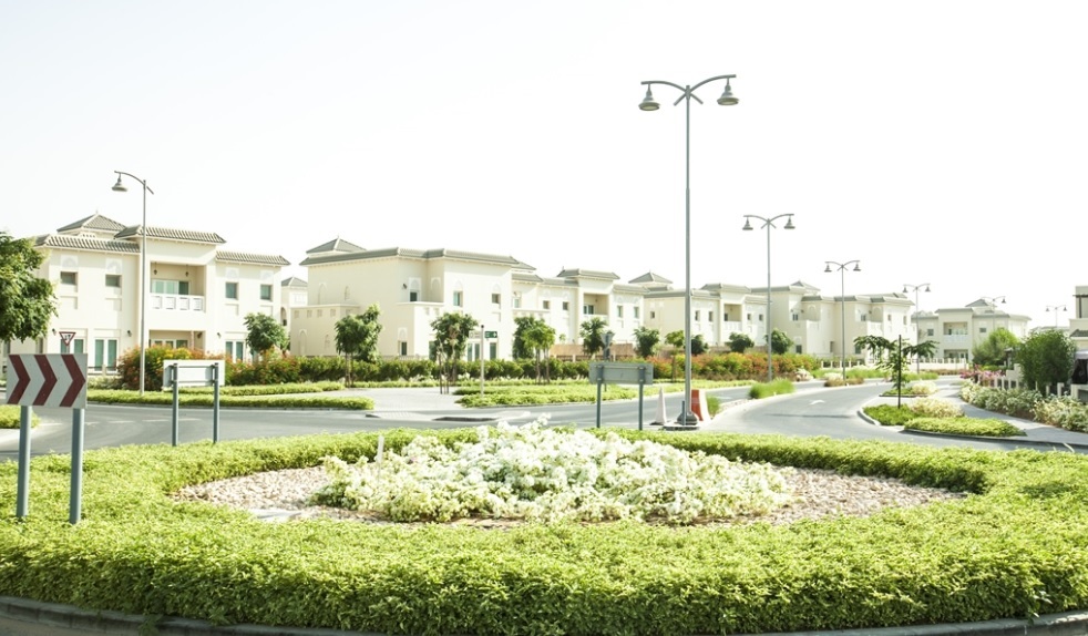 Al Furjan_a grassy area with lots of flowers and trees