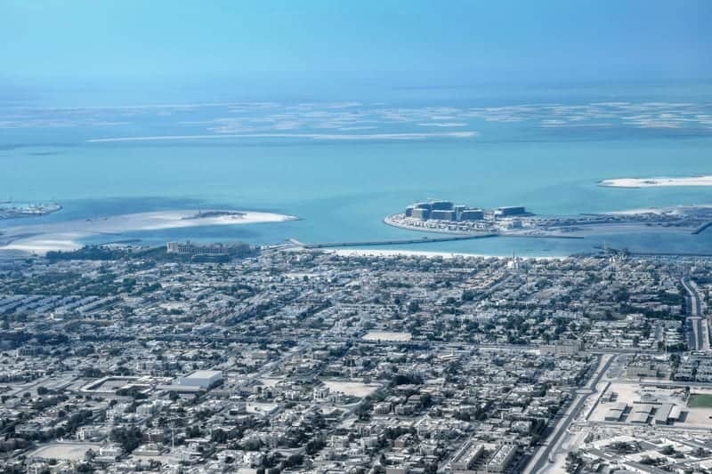 Al Wasl_a large body of water with a city