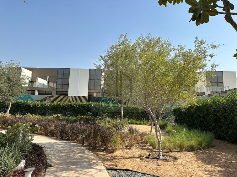 District 11 Villa for Sale, Mohammed Bin Rashid City, Dubai