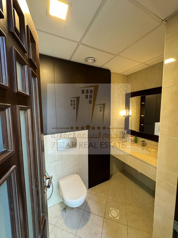 Al Khan Lagoon Tower Apartment for Rent, Al Khan, Sharjah