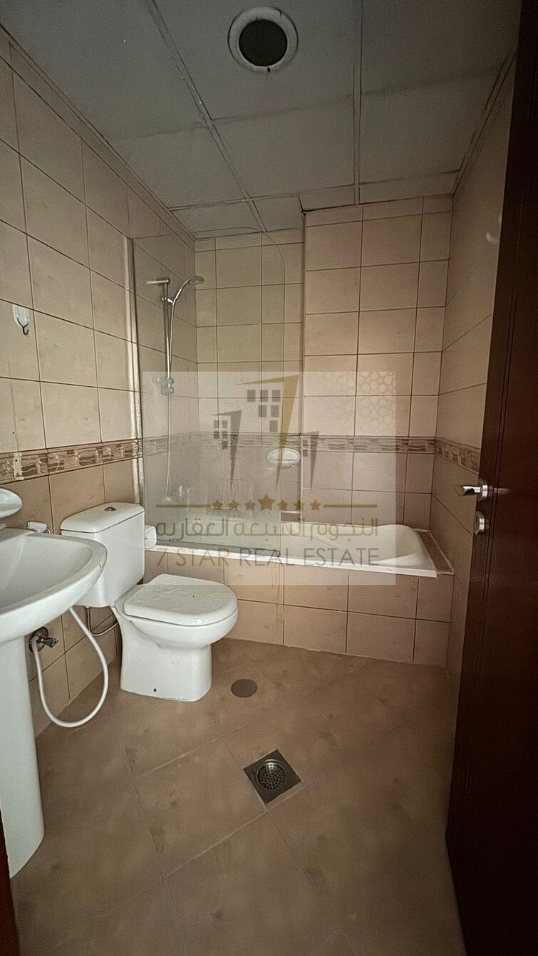 Al Majaz 1 Apartment for Sale, Al Majaz, Sharjah