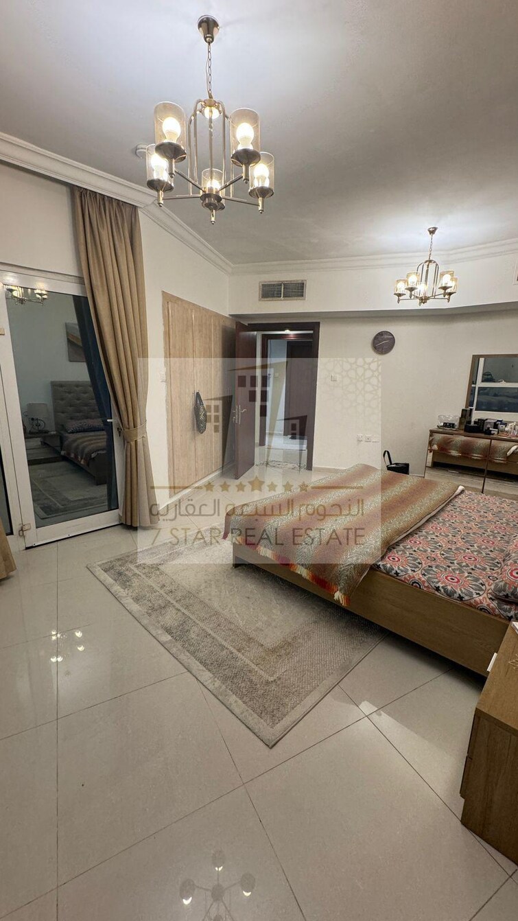 Al Khan Lagoon Tower Apartment for Sale, Al Khan, Sharjah