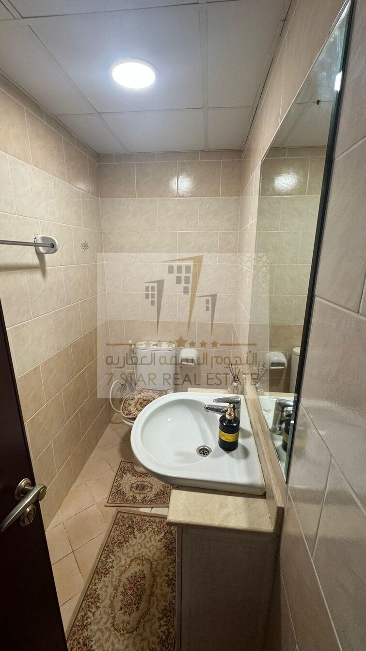 Al Khan Lagoon Tower Apartment for Sale, Al Khan, Sharjah
