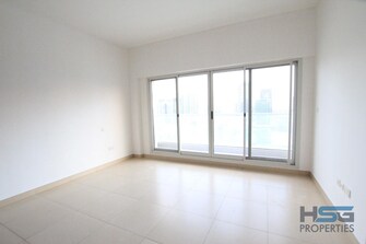 1 BR Apartment For Sale in Stadium Point Cover Image