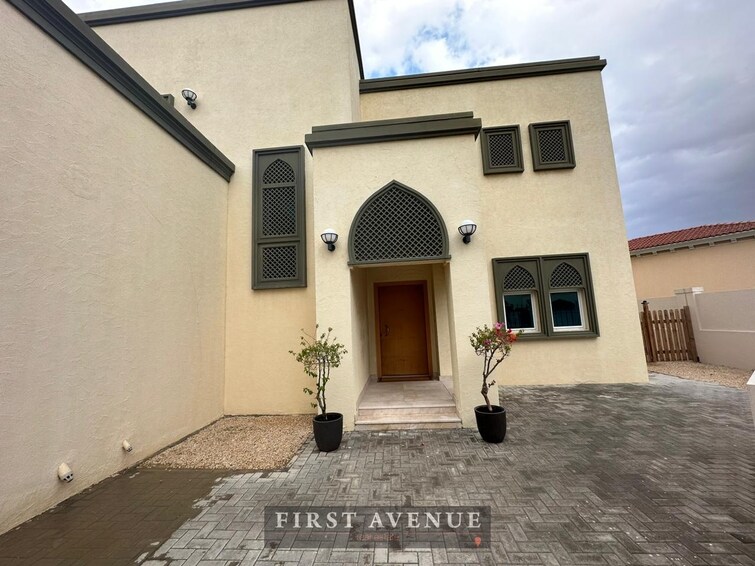 District 8 Villa for Rent, Jumeirah Park, Dubai