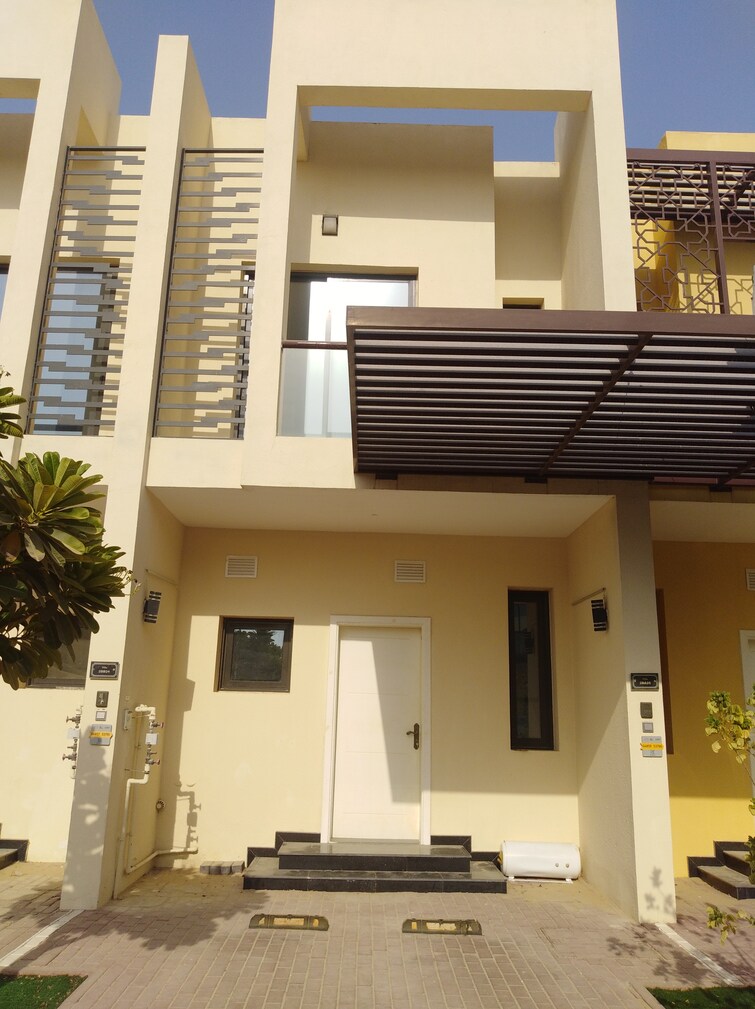  Villa for Rent, Dubai Industrial Park, Dubai