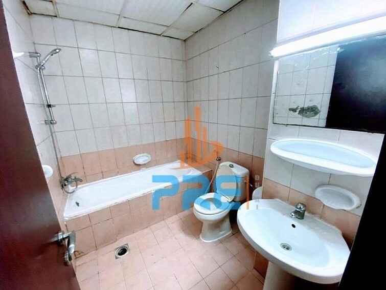 The Crescent Towers Apartment for Sale, Dubai Production City (IMPZ), Dubai