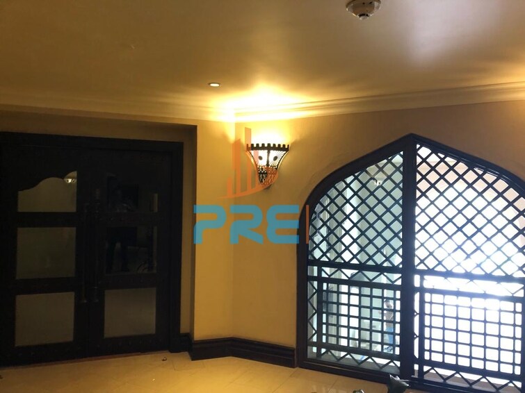 Old Town Office Space for Rent, Downtown Dubai, Dubai