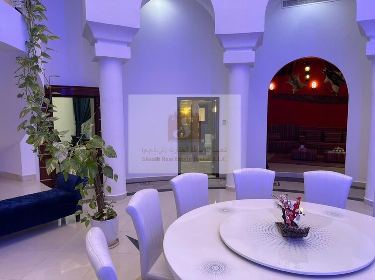  Villa for Rent, Emirates Hills, Dubai