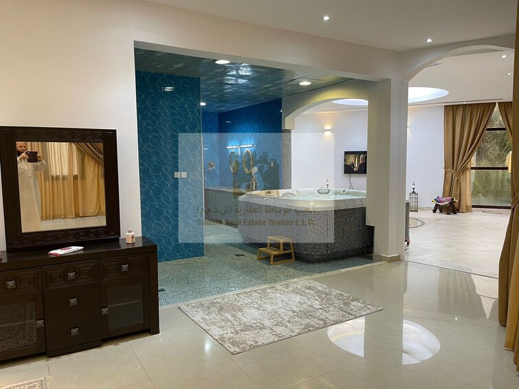  Villa for Rent, Emirates Hills, Dubai