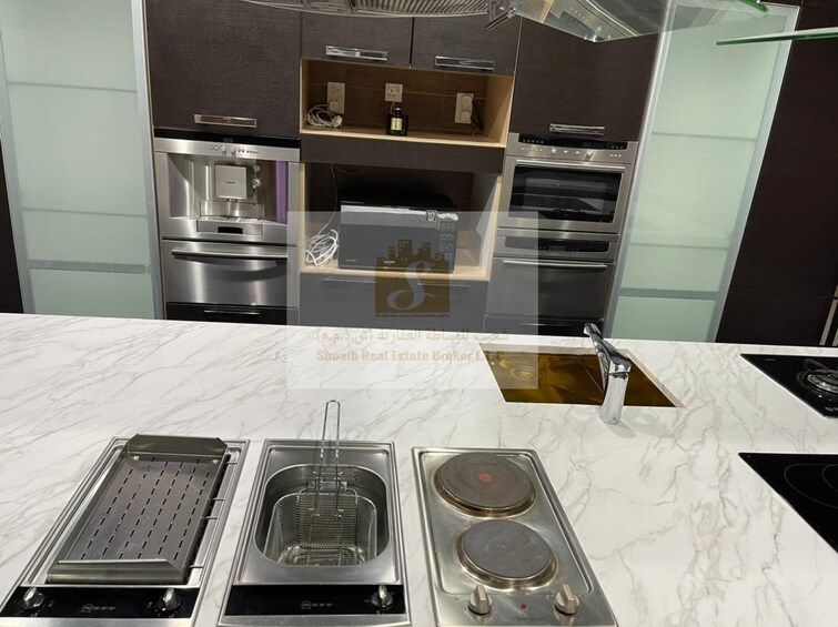  Villa for Rent, Emirates Hills, Dubai