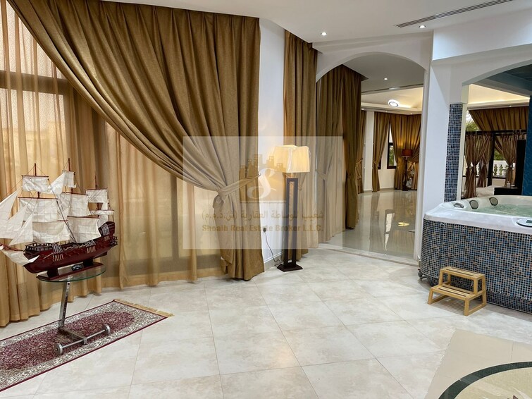  Villa for Rent, Emirates Hills, Dubai