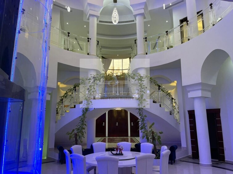  Villa for Rent, Emirates Hills, Dubai