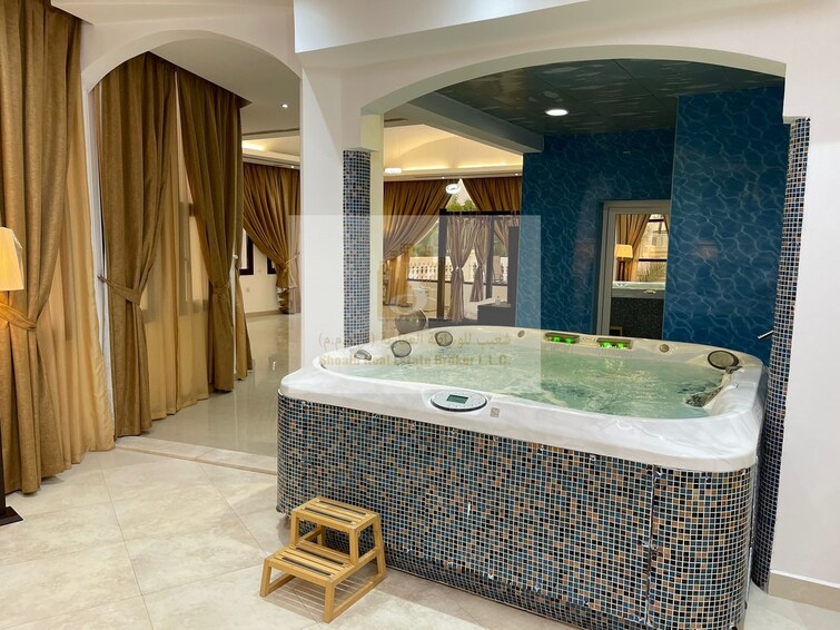  Villa for Rent, Emirates Hills, Dubai