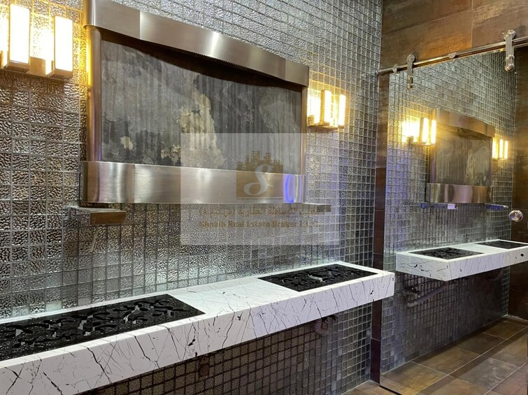  Villa for Rent, Emirates Hills, Dubai