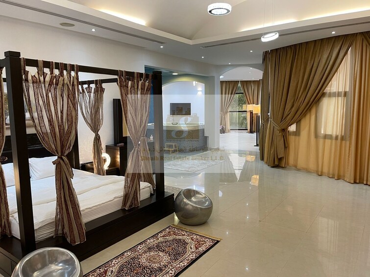  Villa for Rent, Emirates Hills, Dubai
