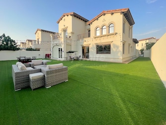 4 BR Villa For Sale in Rasha Cover Image