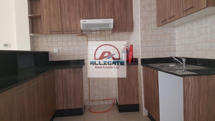 Burj Al Nujoom Apartment for Rent, Downtown Dubai, Dubai