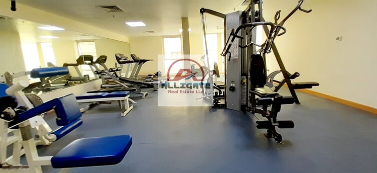 Umm Hurair Building Apartment for Rent, Al Karama, Dubai