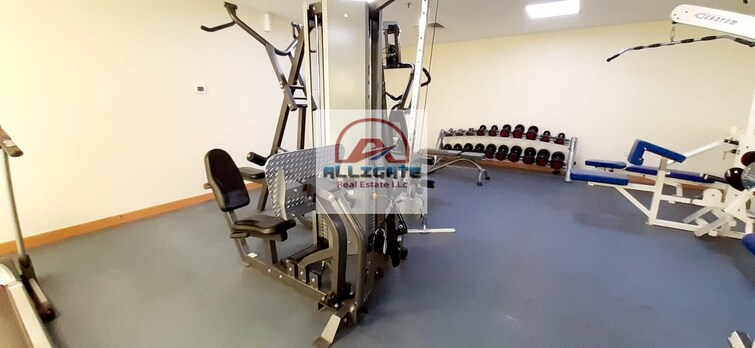 Umm Hurair Building Apartment for Rent, Al Karama, Dubai