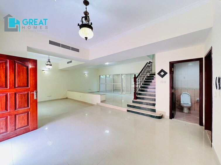 Abaya Mall Villa for Rent, Mirdif, Dubai