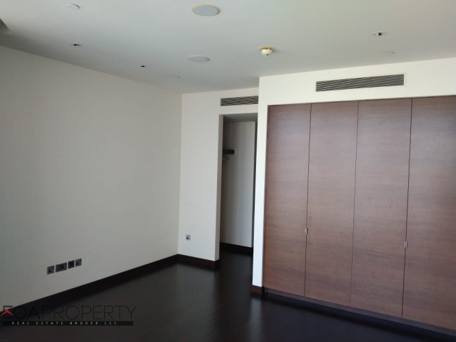 2 BR Apartment For Sale in Downtown Dubai