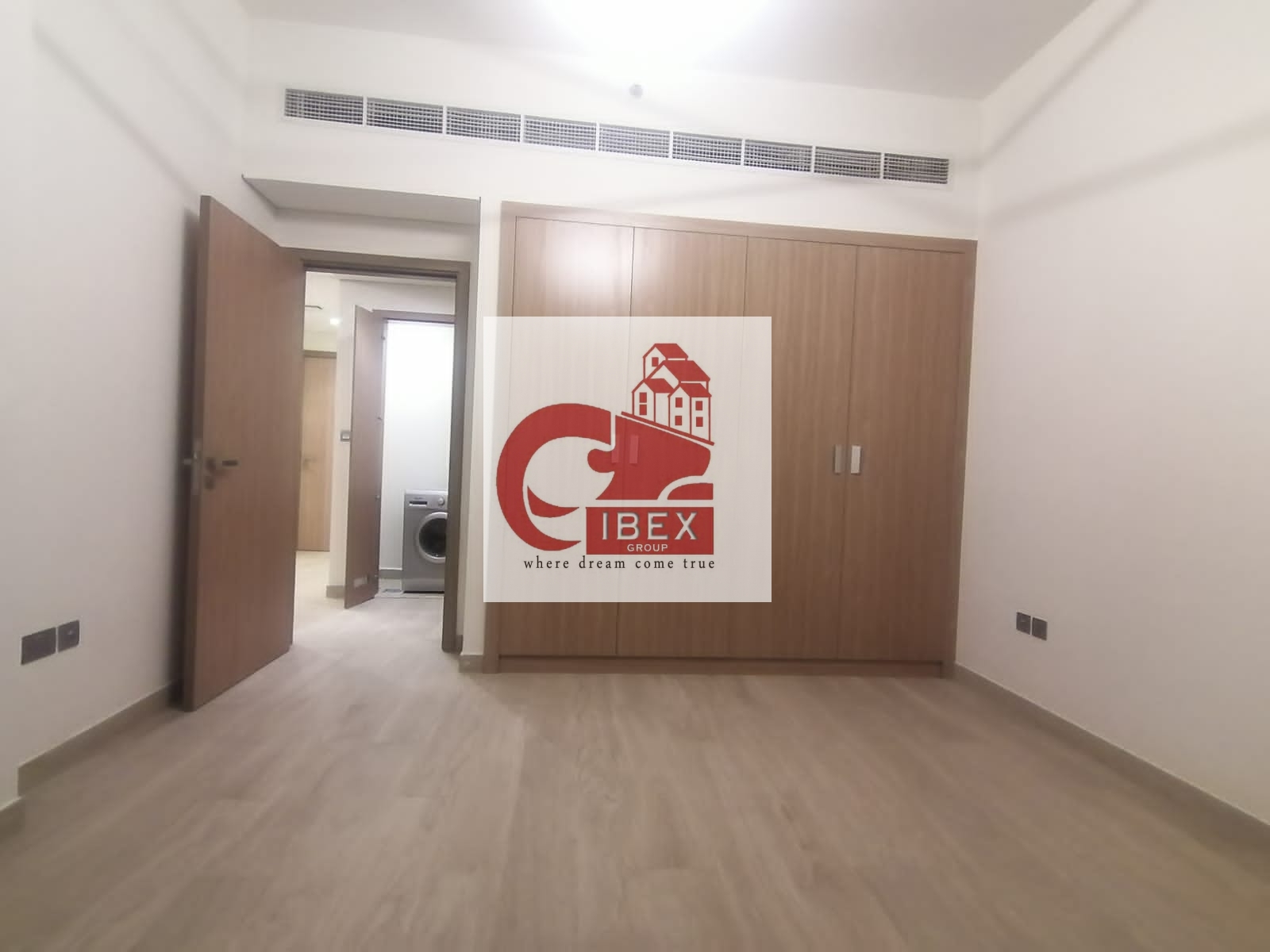 Dubai Healthcare City Phase 2 Apartment for Rent, Al Jaddaf, Dubai