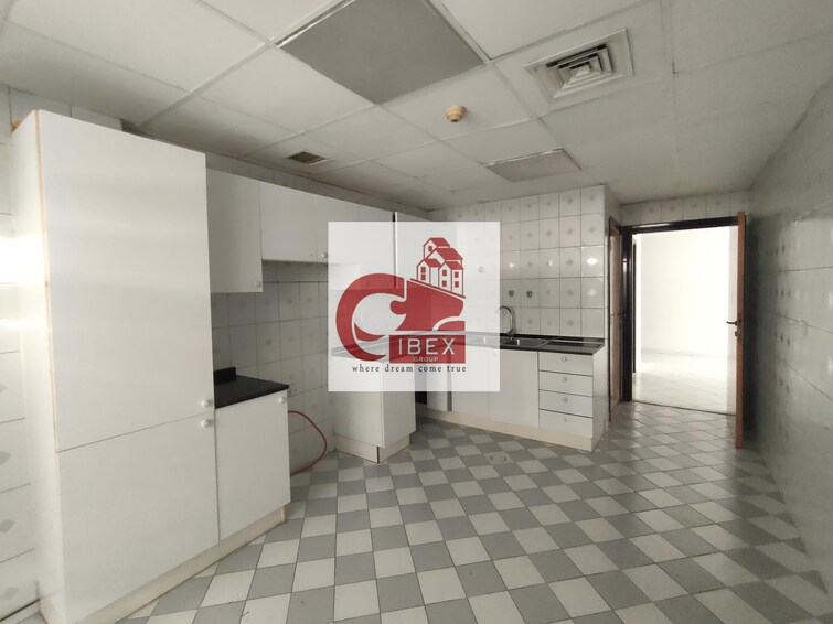 White Crown Tower Apartment for Rent, Sheikh Zayed Road, Dubai