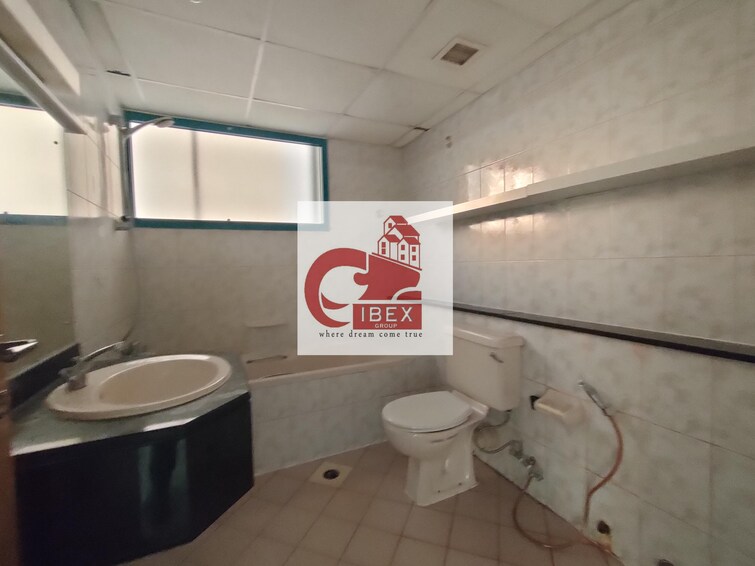 White Crown Tower Apartment for Rent, Sheikh Zayed Road, Dubai