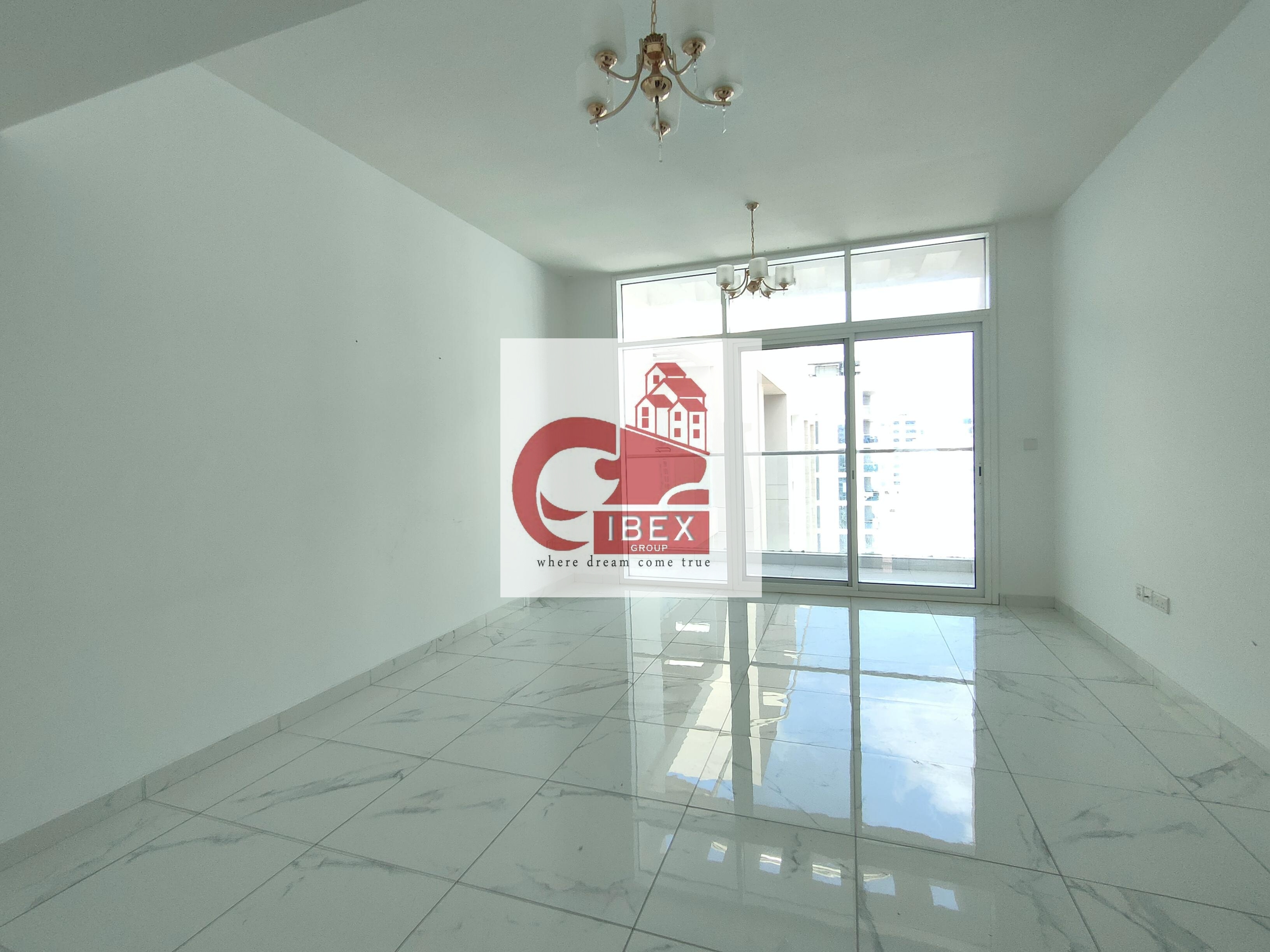 Crown Plaza Apartment for Rent, Sheikh Zayed Road, Dubai