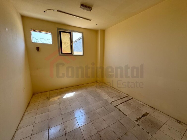  Warehouse for Rent, Industrial Area, Sharjah